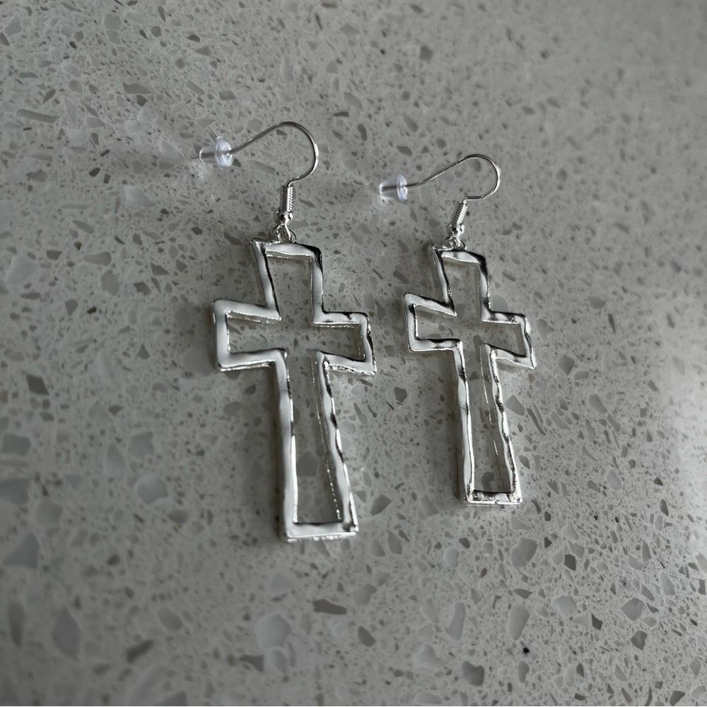 Hollow Out Cross Drop Zinc Alloy Earrings - Picture 6 of 9